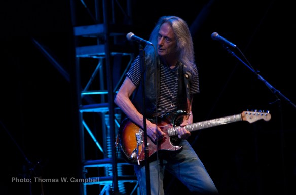 T Kaye trim IMGP2827